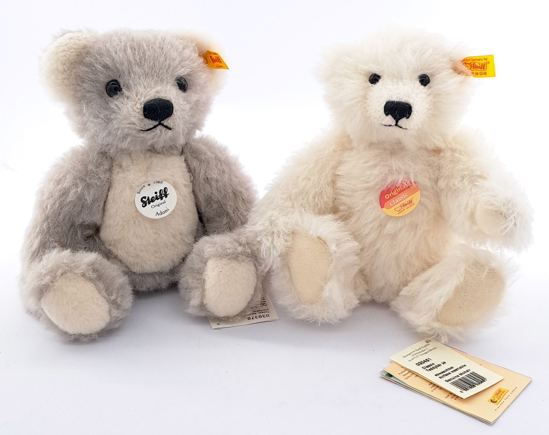 Steiff pair of teddy bears