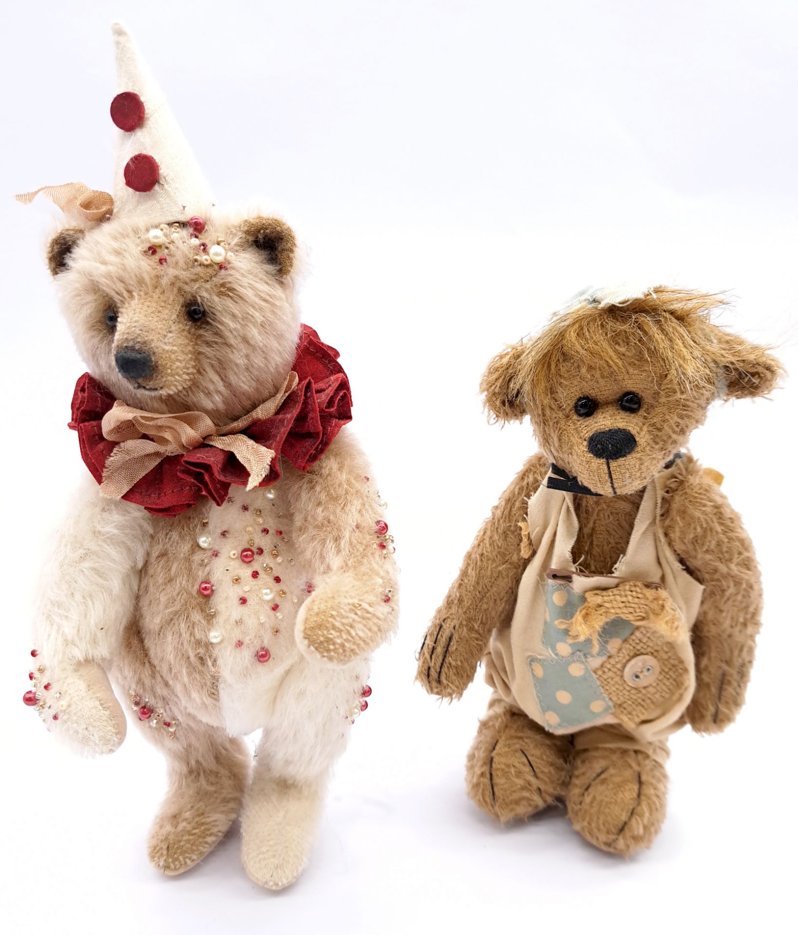 Artist designed teddy bears pair