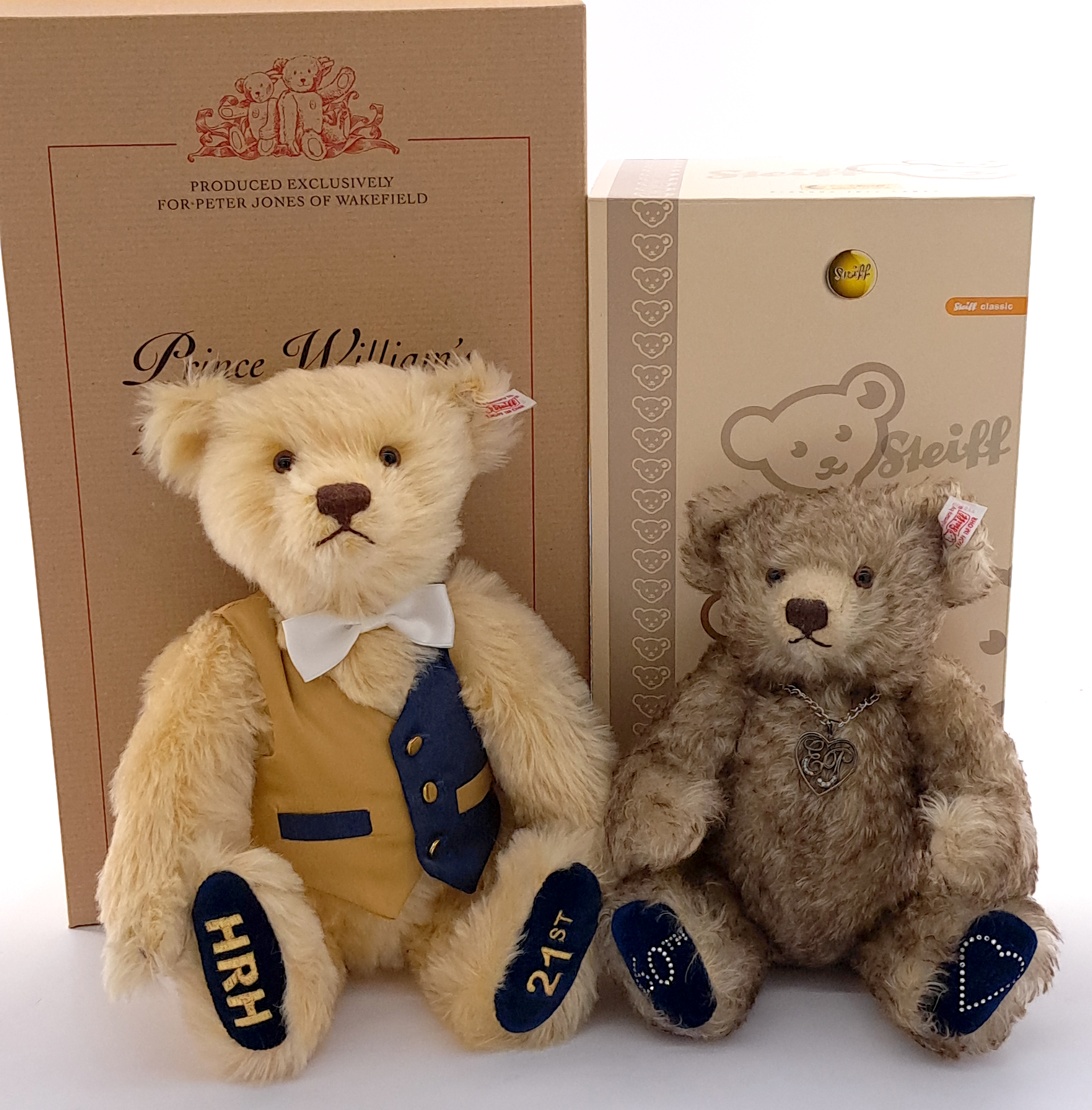 Steiff pair of Royal teddy bears