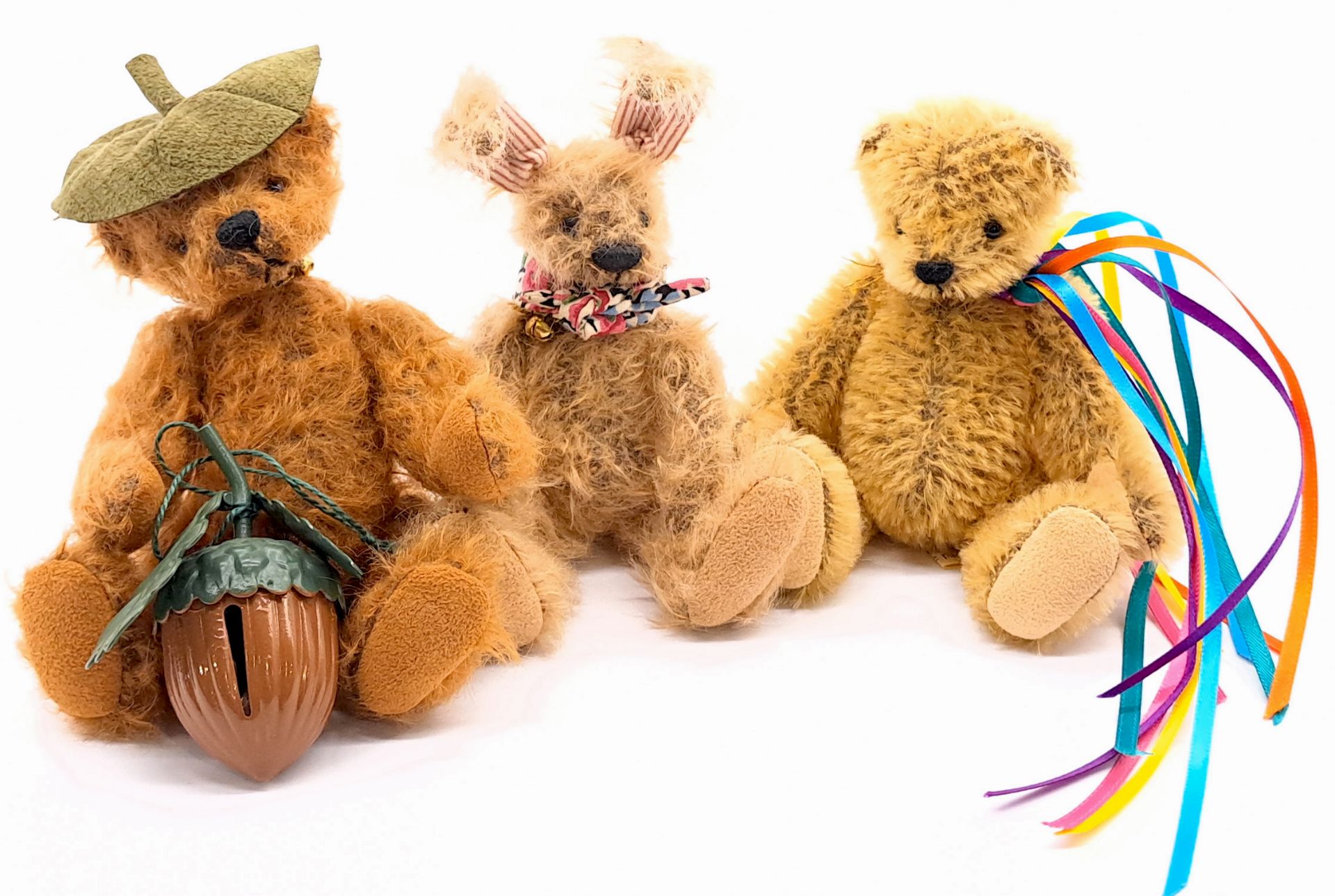 Miniature teddy bear trio