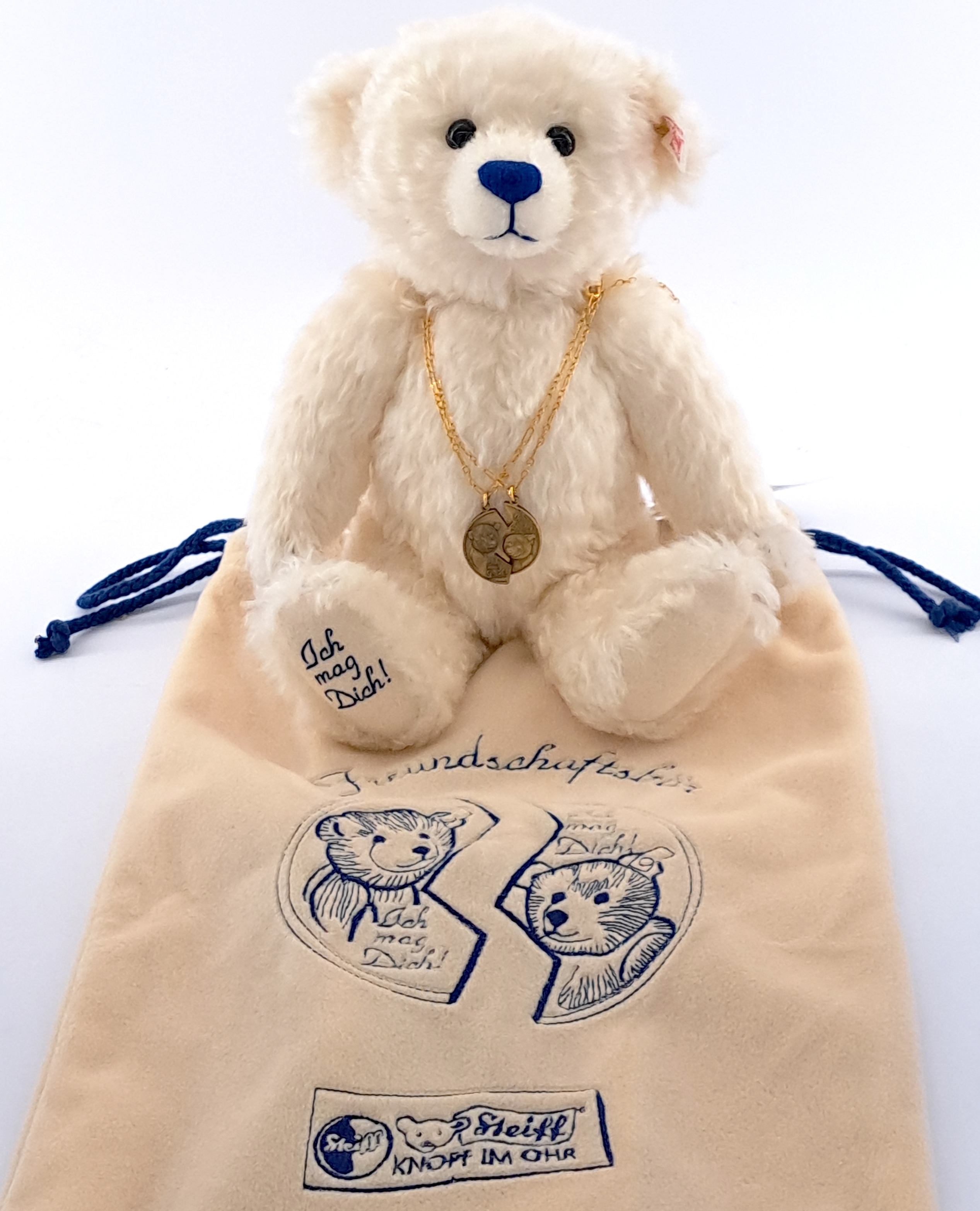 Steiff Freundschaftesbar Teddy bear