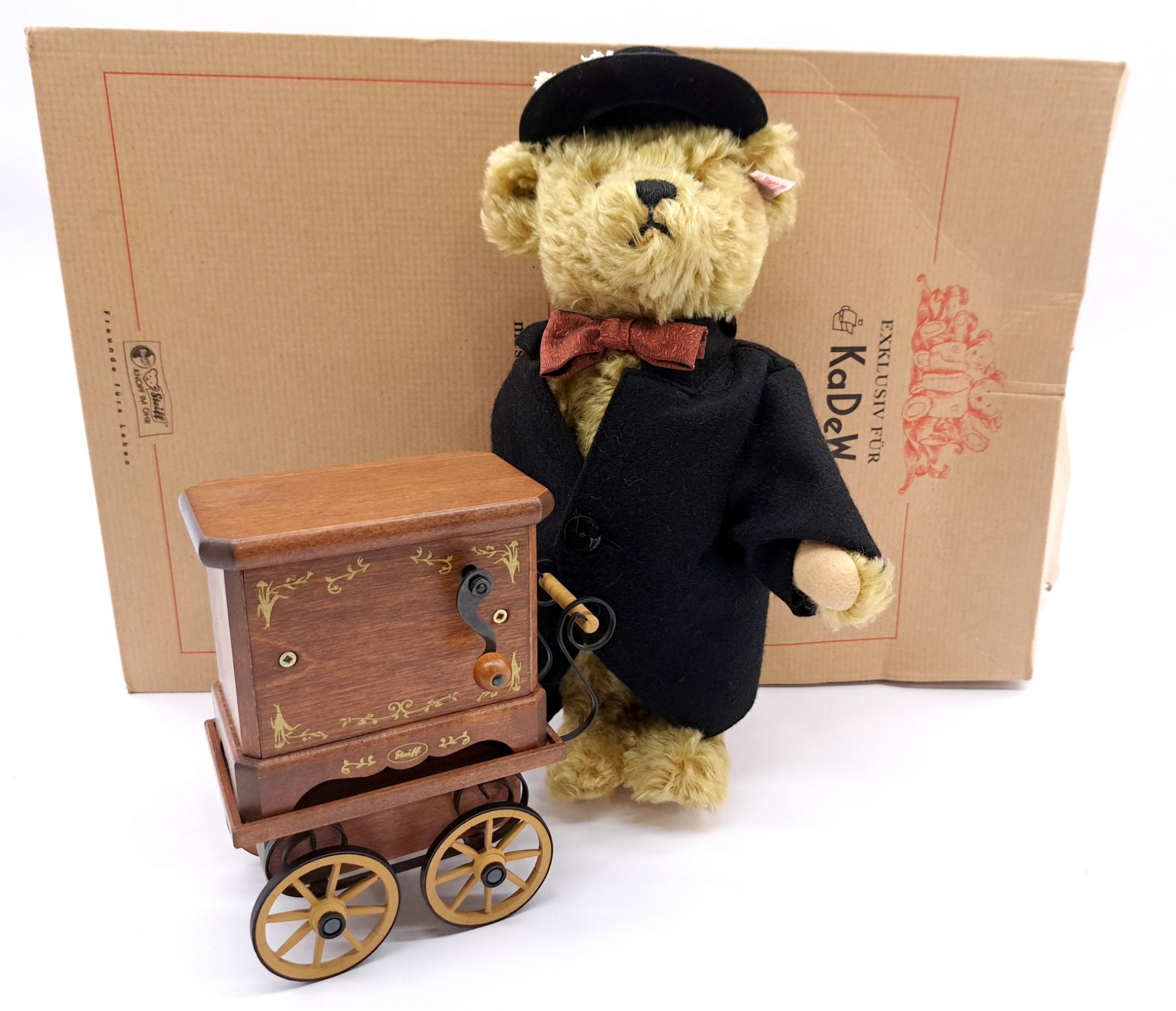 Steiff Berliner Milieu Organ-Grinder teddy bear