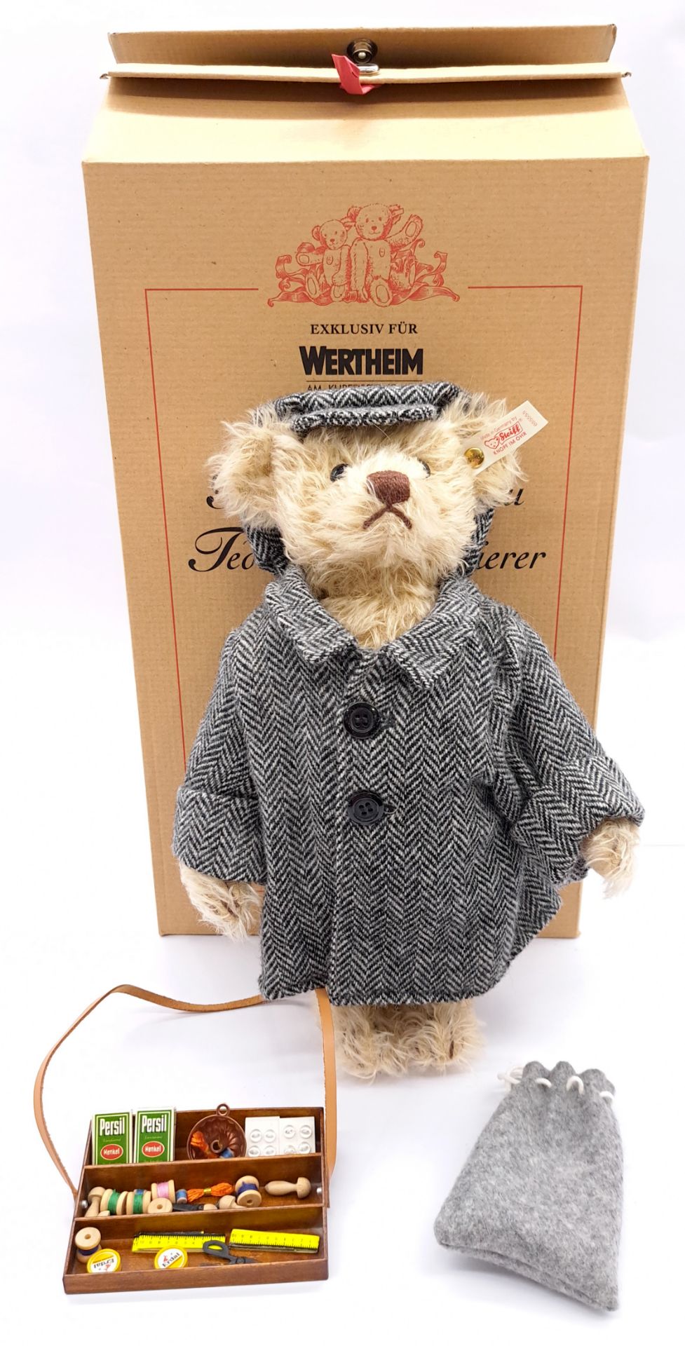 Steiff Wertheim-Berliner Milieu Teddy Bear Hausierer (Pedlar / Hawker)