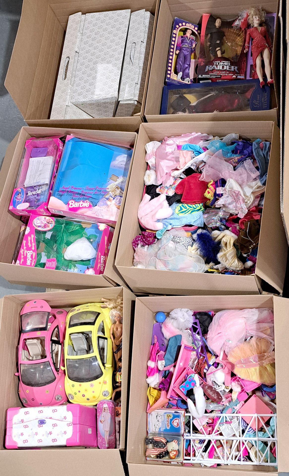Large collection of Barbie accessories plus others
