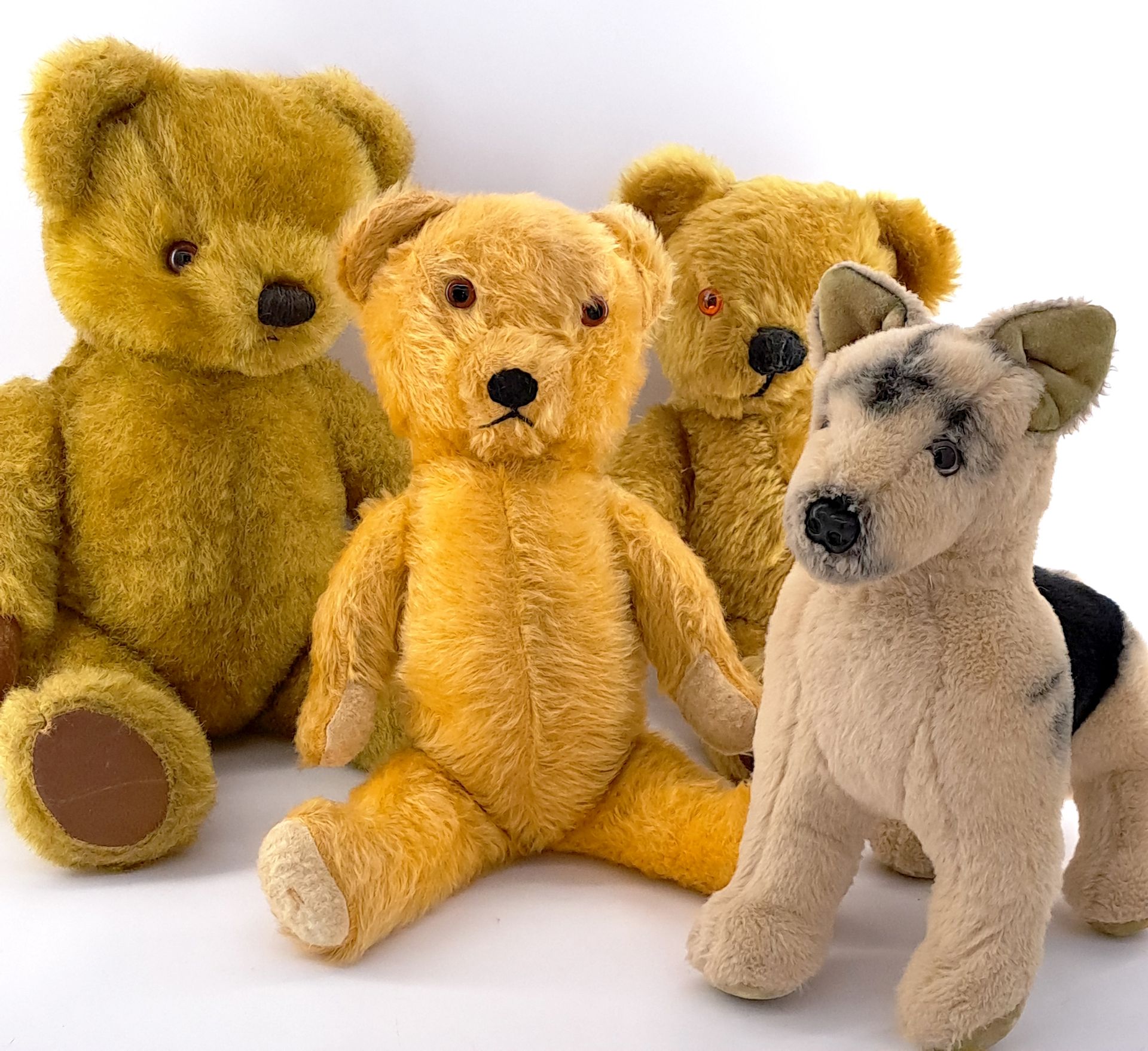 Vintage teddy bear group including Merrythought and Chad Valley