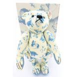 Steiff Signature teddy bear, white tag 038570