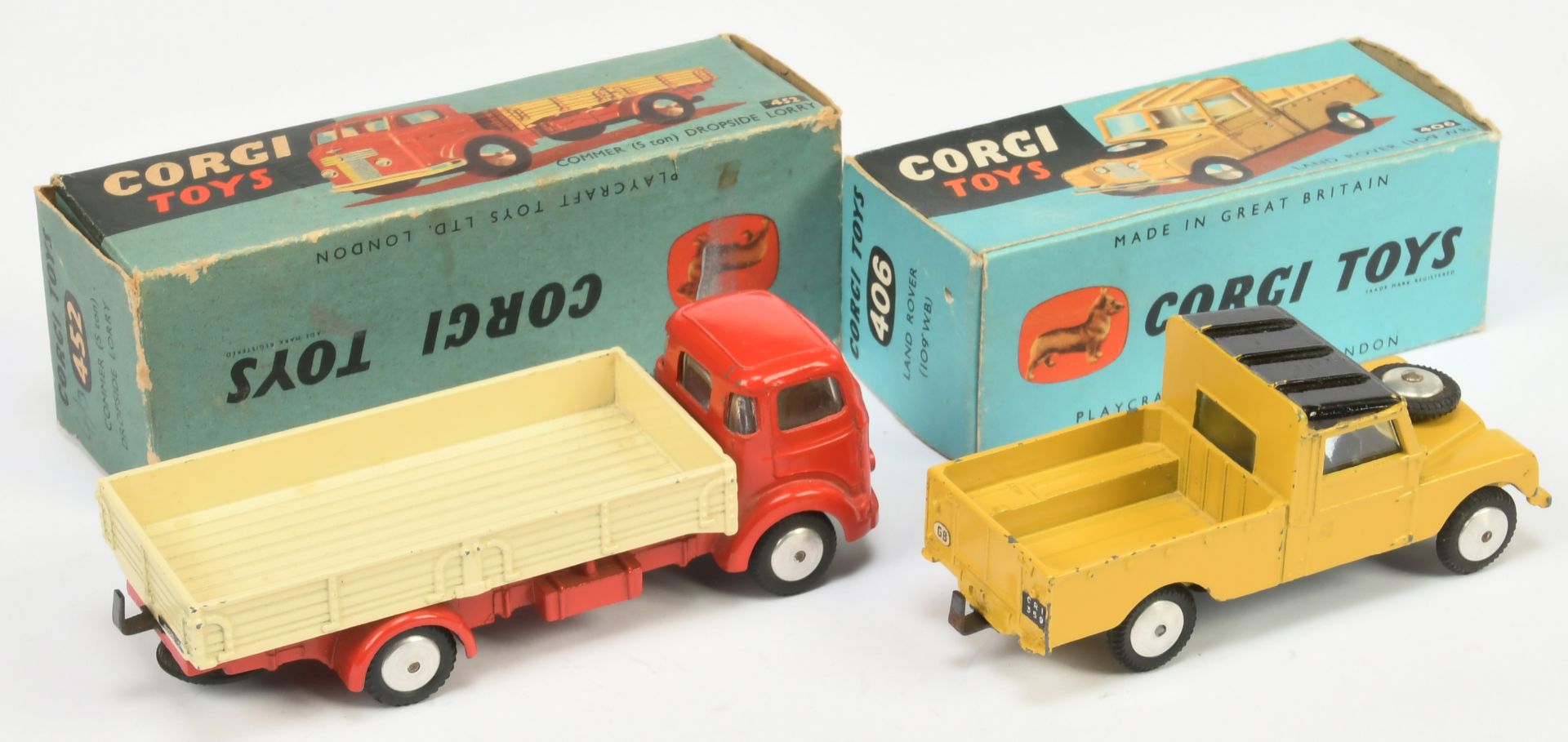 Corgi Toys A Pair - (1) 406 land rover - Yellow body, black ribbed roof, silver trim, flat spun h... - Bild 2 aus 2