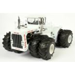 Toy Farmer LTD (Die-Cast Promotions)  (1/16th) - Big Bud 16V-747 760HP - White and red with silve...