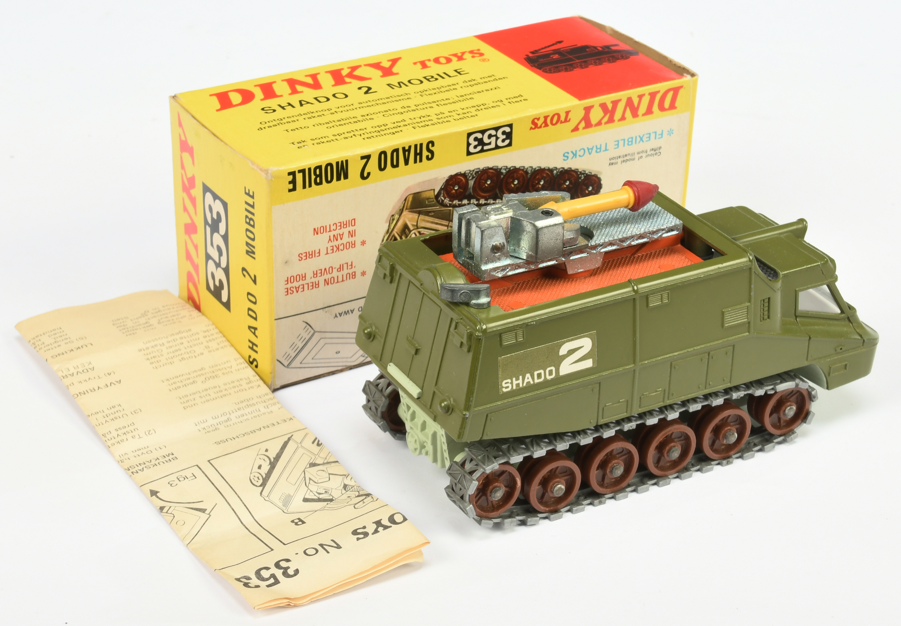 Dinky Toys 353 "UFO" Shado 2 Mobile - Green body, pale green base, off white interior, large brow... - Image 2 of 2