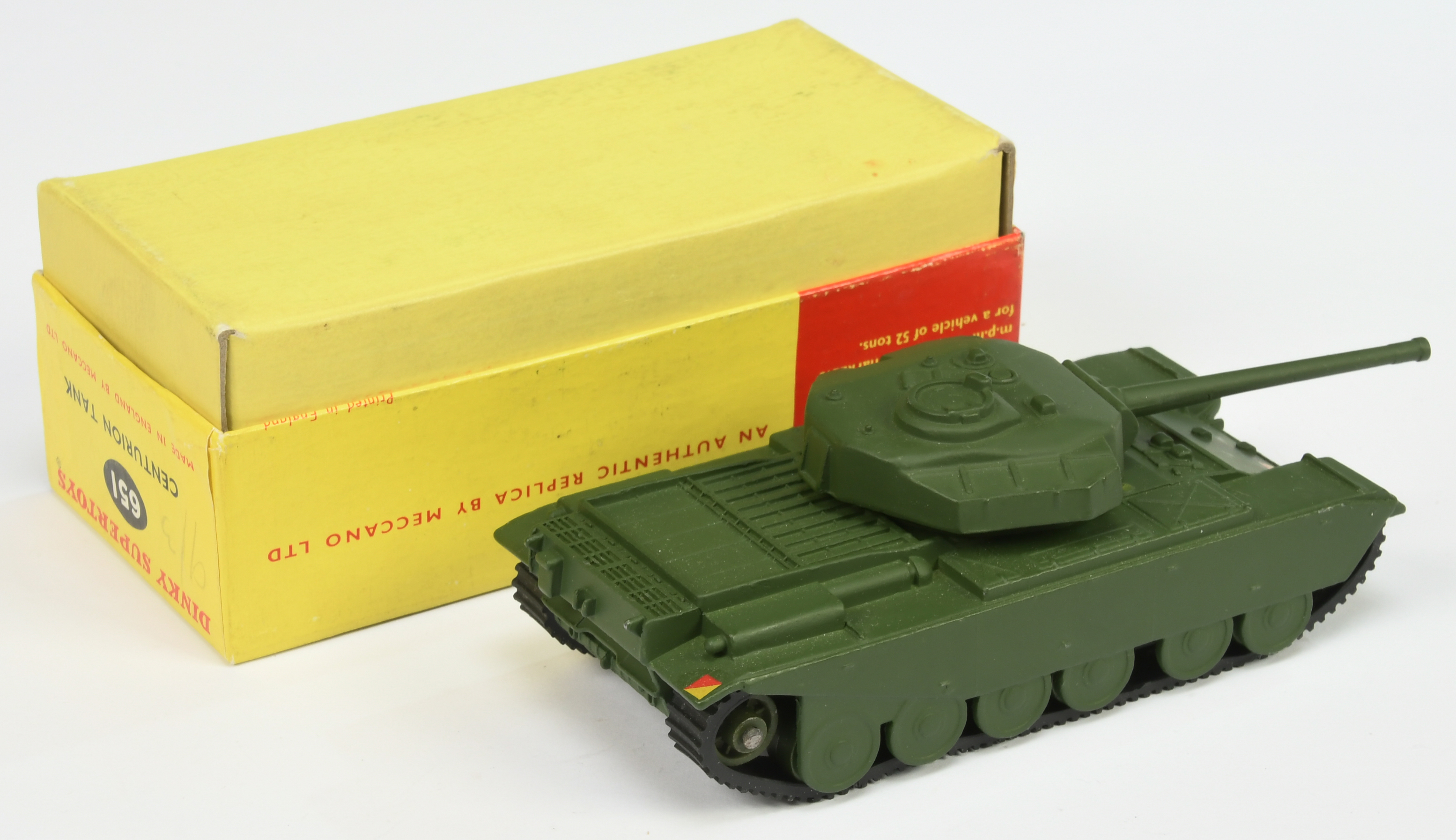 Dinky Toys Military 651 Centurion Tank - Green including metal rollers with black rubber tracks - Image 2 of 2