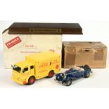 Danbury Mint (1/24th) 1955 "Coca-Cola" Delivery Truck - Yellow and Red with correct load - Mint i...