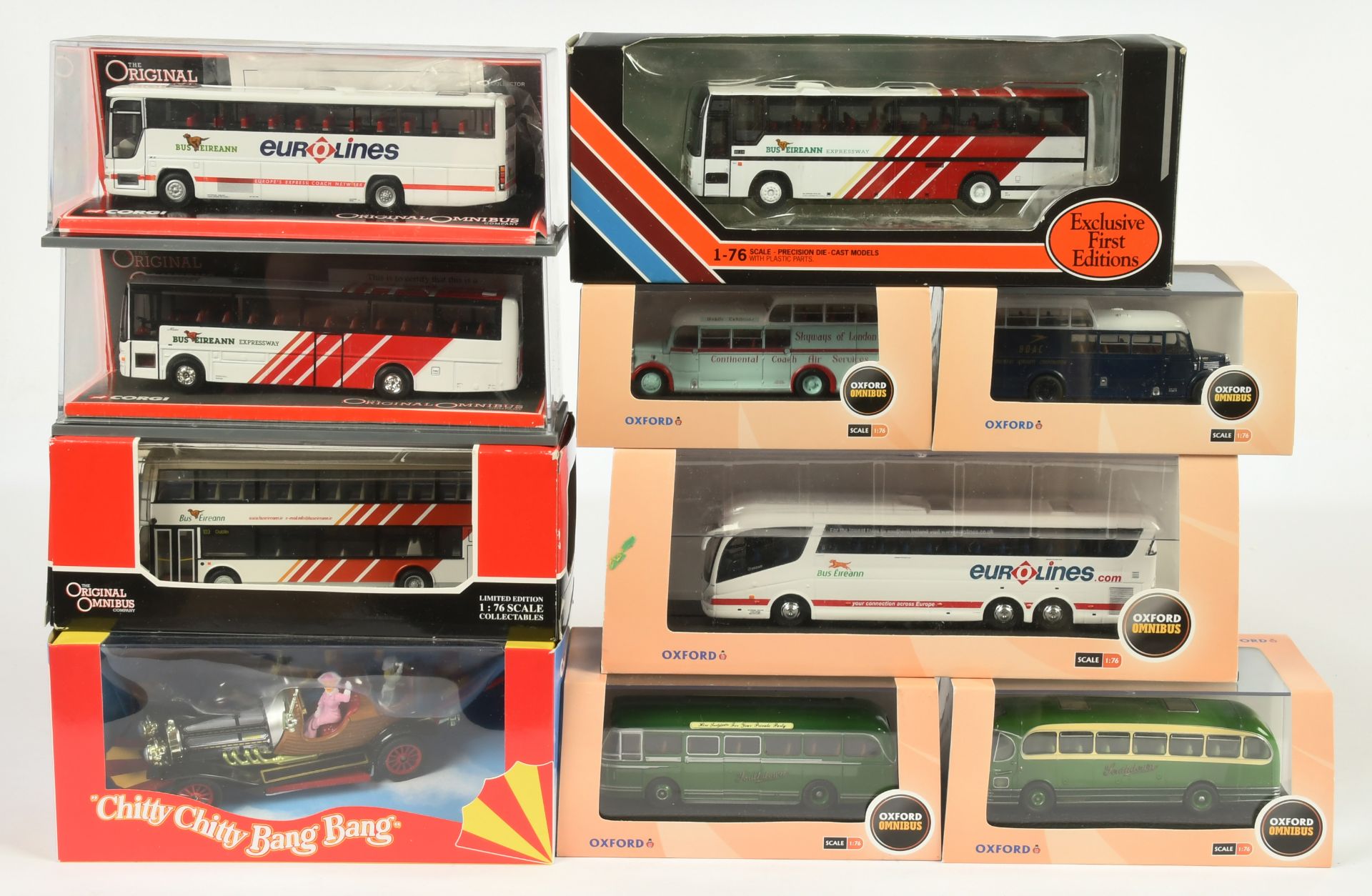 A Group Of (1/76th) Buses To include Corgi 42703 Van Hool-Alizee, Oxford Diecast - Leyland "South...