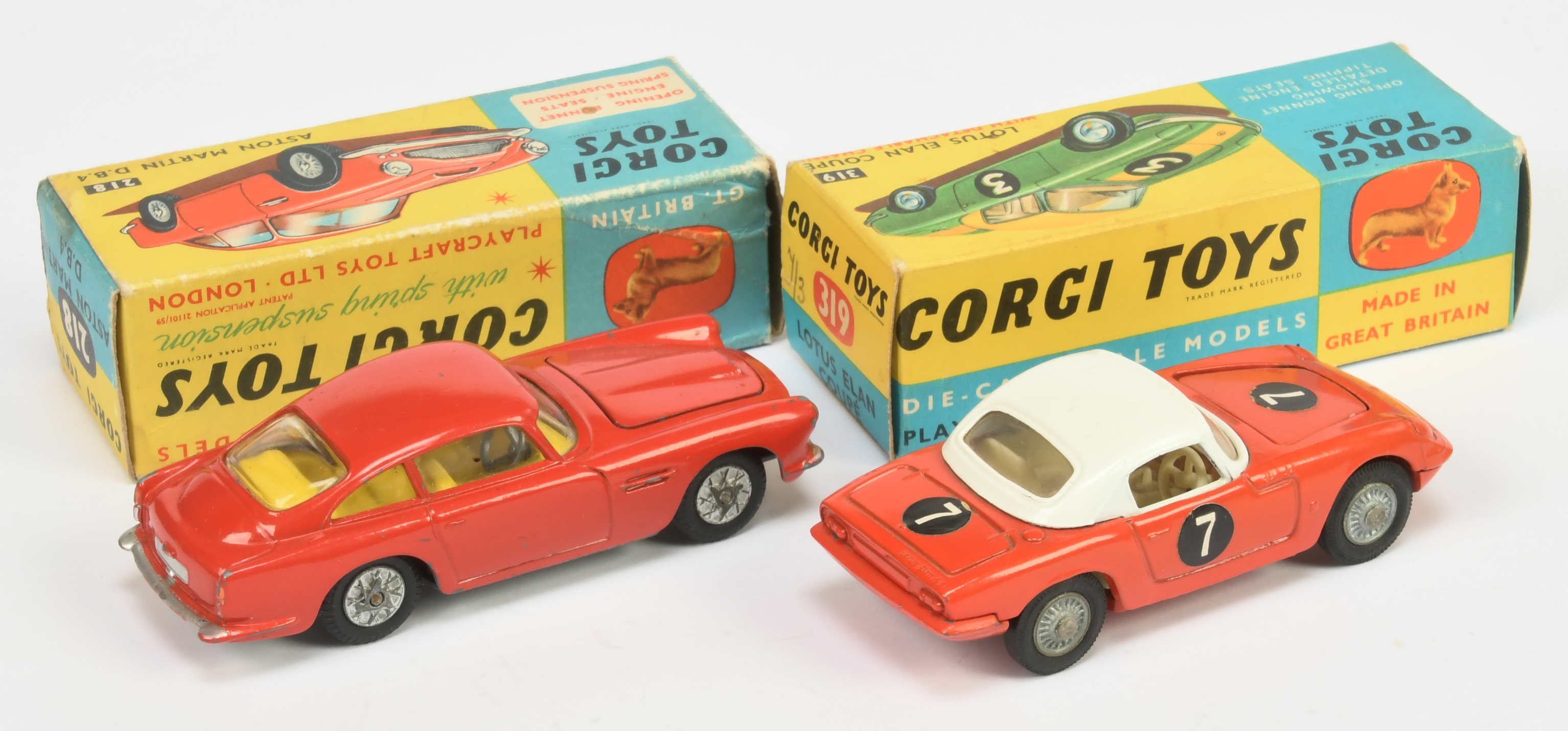 Corgi Toys 218 Aston Martin DB5 - Red body, deep yellow interior, silver trim, criss-cross cast  ... - Image 2 of 2