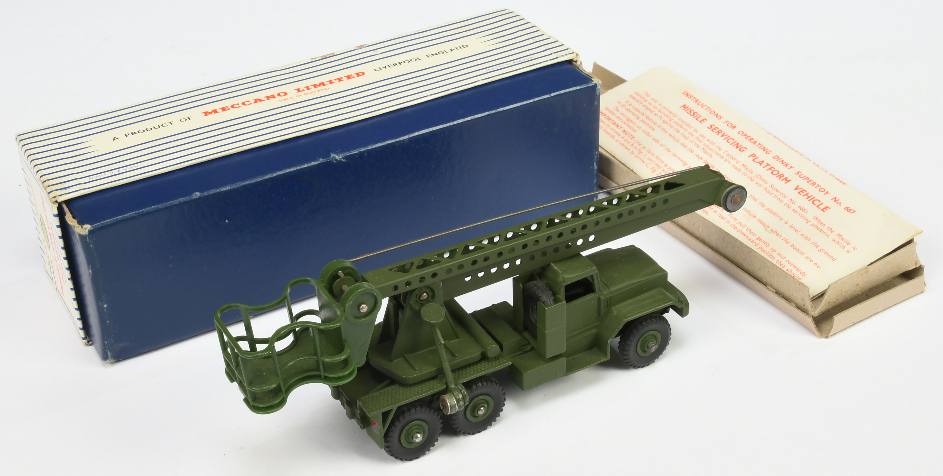 Dinky Toys Military 667 Missile Servicing Platform Vehicle  - Green including hubs and basket - Image 2 of 2