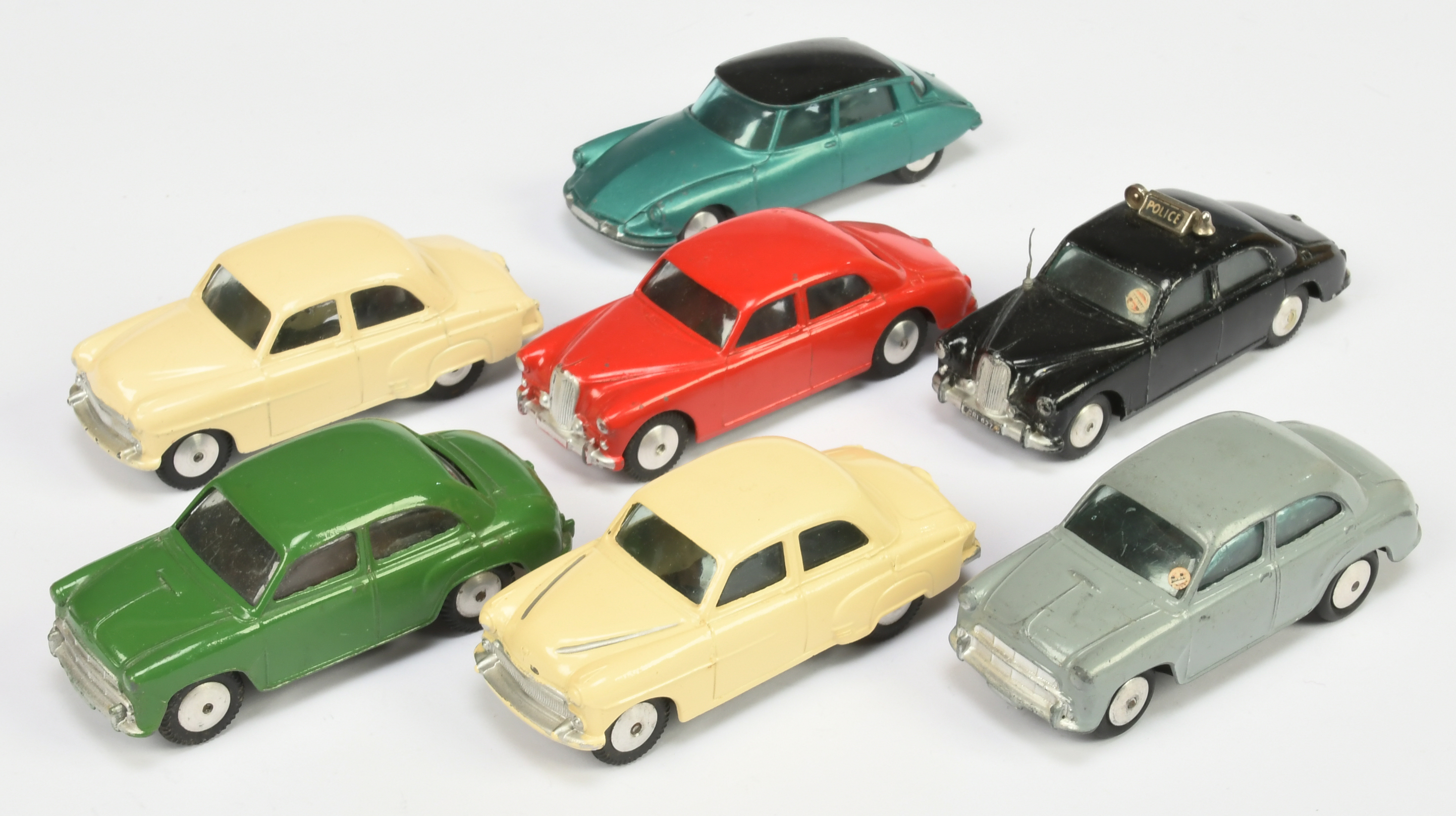 Corgi Toys Unboxed Group To Include - Vauxhall Velox Saloon - Cream, Riley saloon - red, Citroen ...