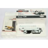 TWH Collectables  (1/50th) 01046  Grove GMK 3055   Mobile Crane - White and black  - Near Mint   ...