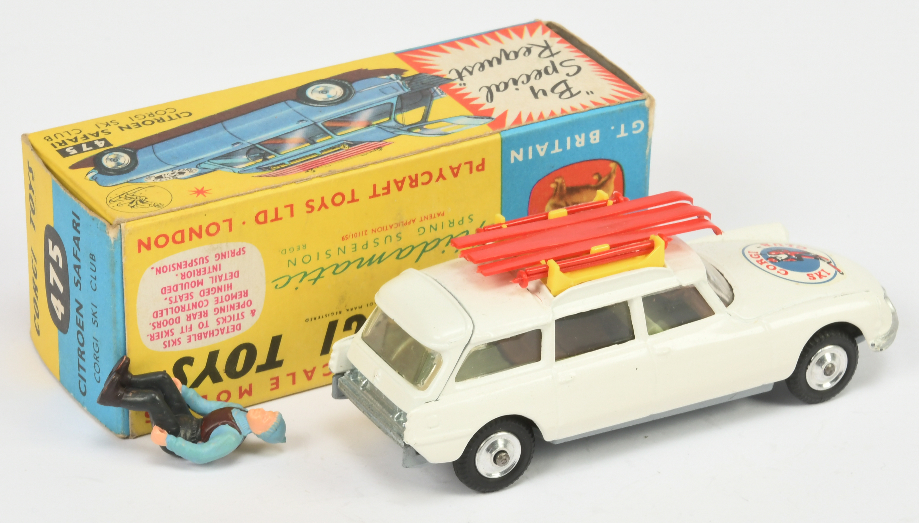 Corgi Toys 475 Citroen Safari "Corgi Ski Club" - White body, silver trim, spun hubs brown dash an... - Image 2 of 2