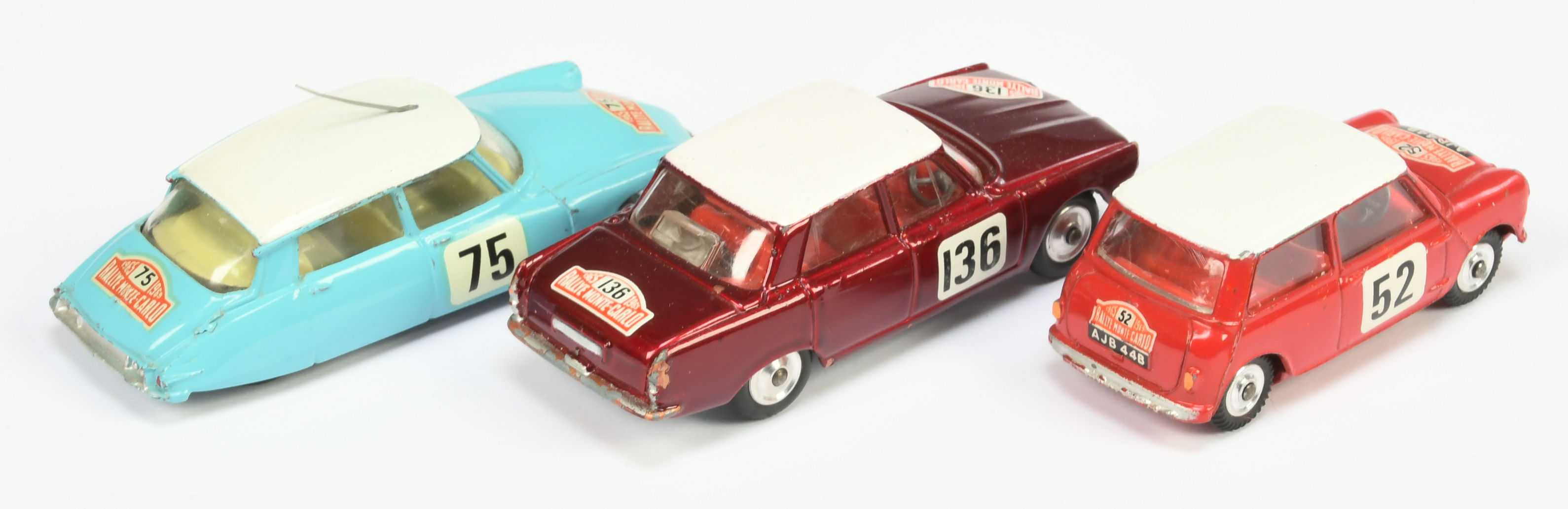 Corgi Toys Unboxed "Rallye Monte Carlo" Gift Set To Include - (1) Rover 200 - Metallic maroon, (2... - Image 2 of 2