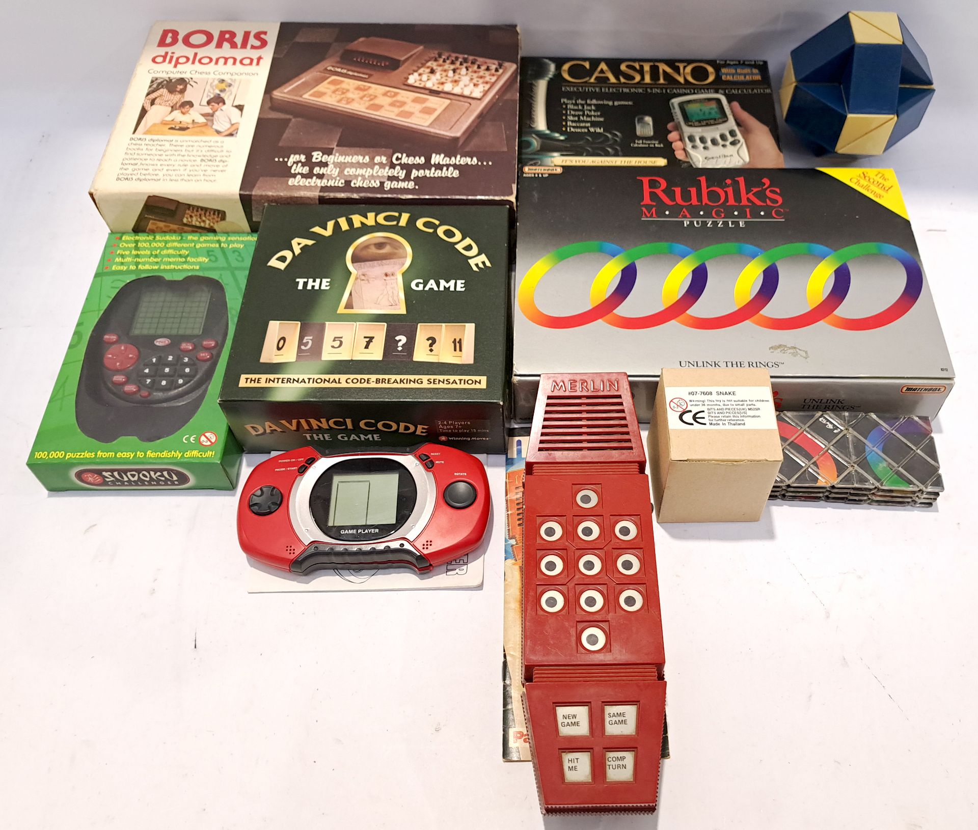 Palitoy, Matchbox & Similar, a boxed and unboxed group of Retro Games and Puzzles.