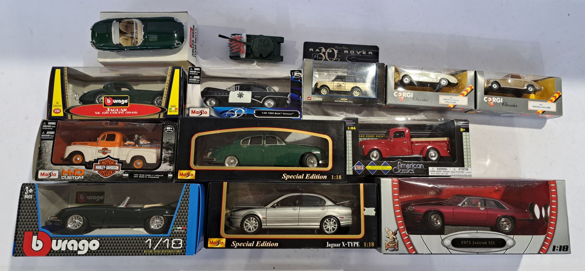 Corgi, Maisto, Burago and similar a boxed and unboxed mixed scale model group
