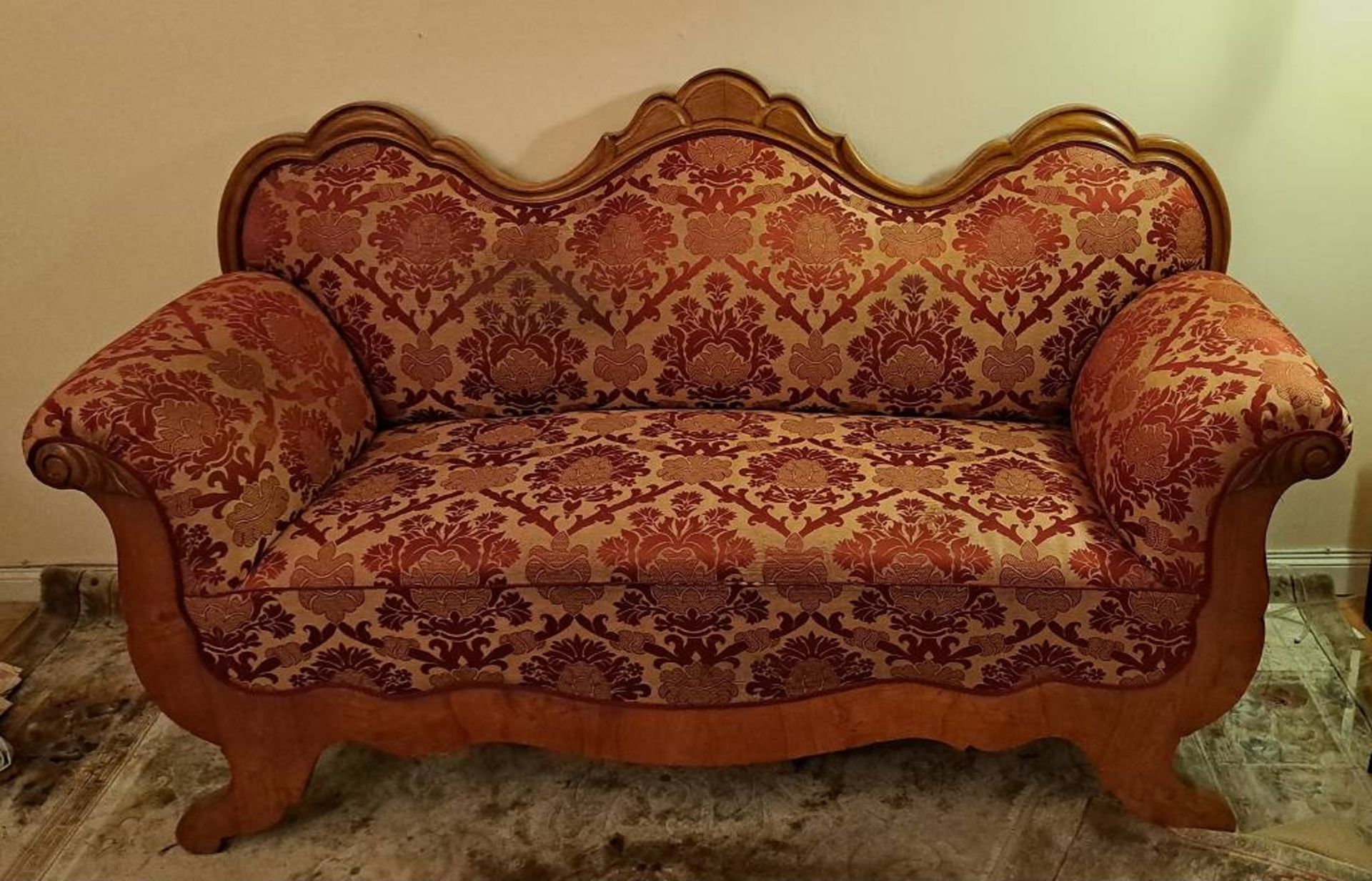 Hochgepolstertes Biedermeier Sofa - Bild 2 aus 2