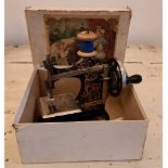 Antike Spielzeug Nähmaschine