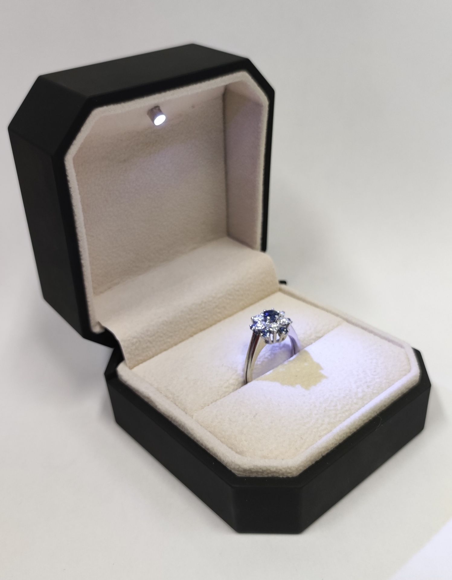 585 WG 14K Gold Saphir Brillant Ring - Image 6 of 8