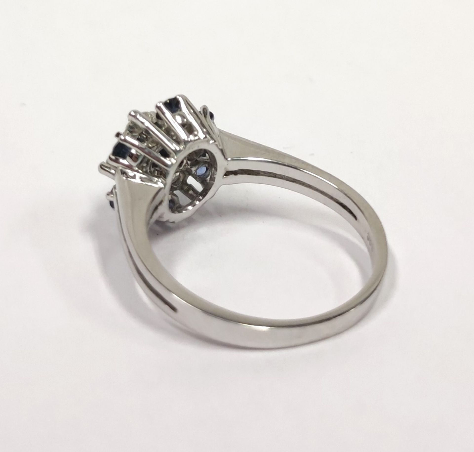 585 WG 14K Gold Saphir Brillant Ring - Image 7 of 8