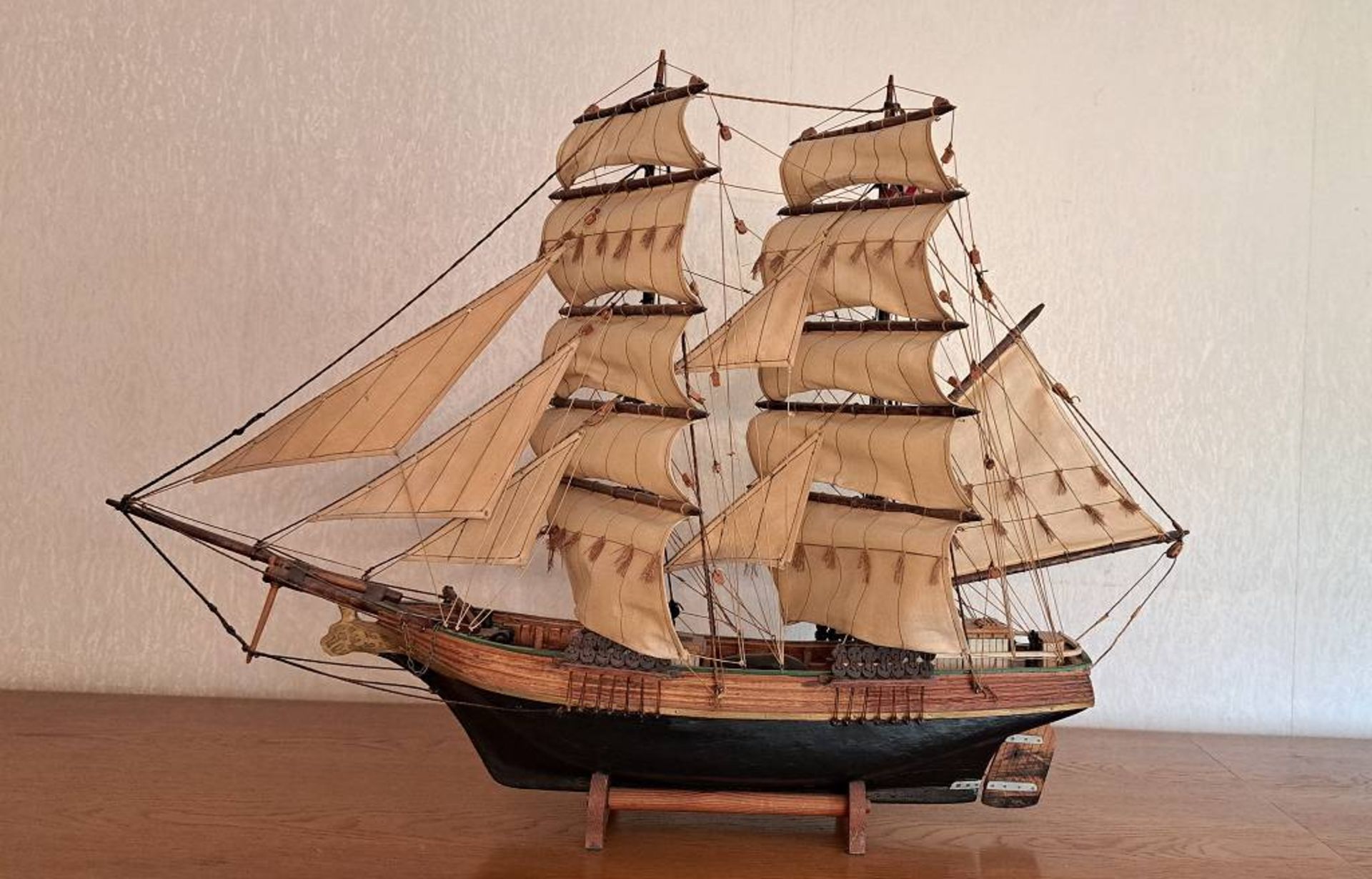 Modellschiff - Bild 4 aus 6