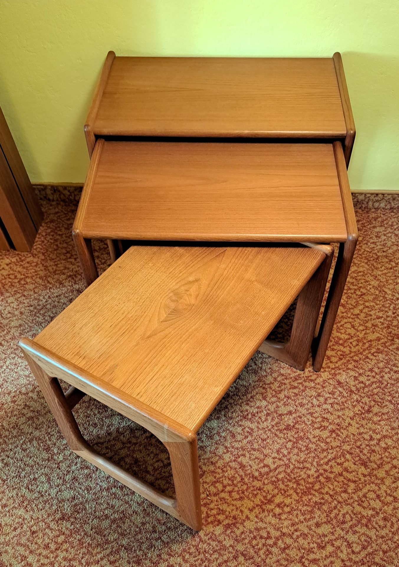 Mid Century 3-tlg. Set Teak Satztische Dänisch - Image 8 of 9