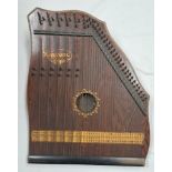 Antike Refranz Zither