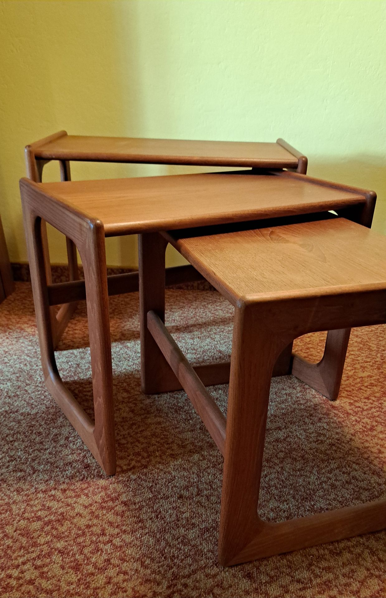 Mid Century 3-tlg. Set Teak Satztische Dänisch - Image 3 of 9