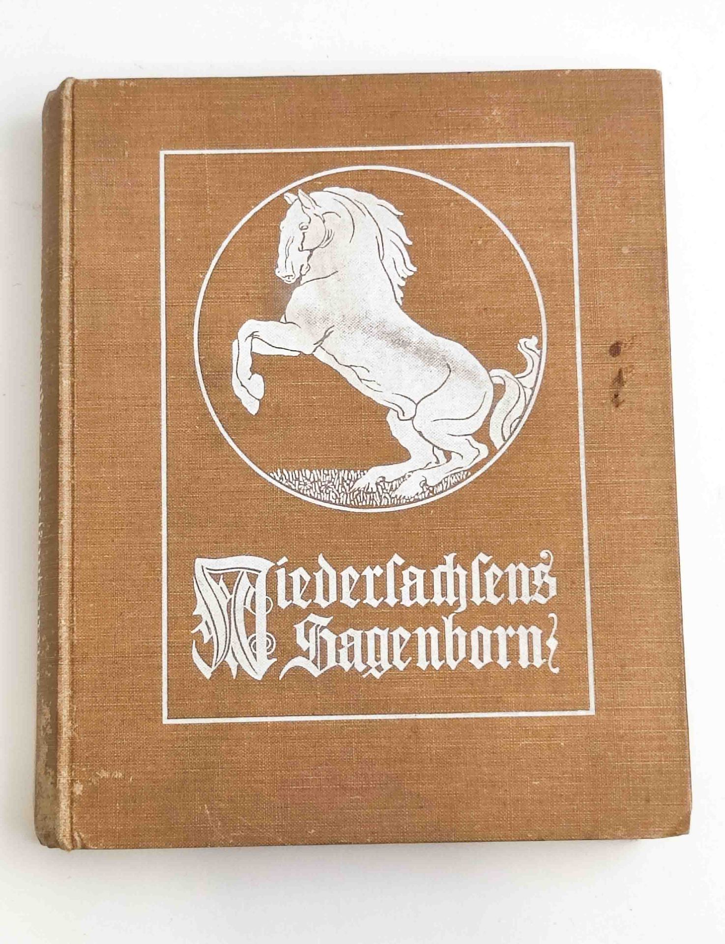 Buch Niedersachsens Sagenborn