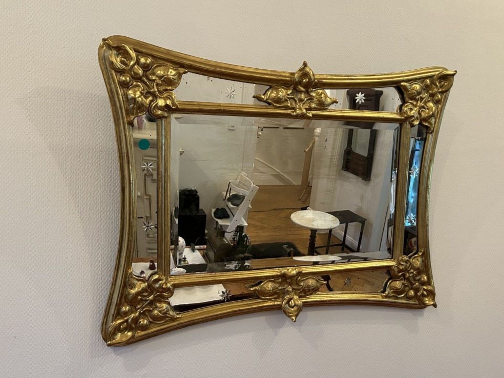 Antiker Spiegel Prunkrahmen