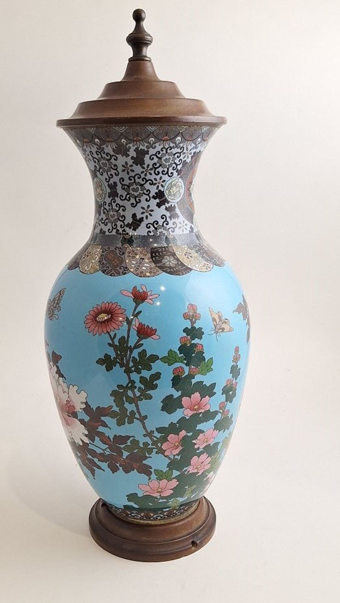 Antike XL Cloisonne Vase