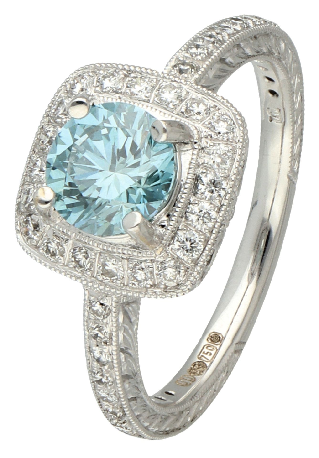 18K White gold shoulder ring set with approx. 0.97 ct. blue diamond and engraved details.