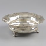 Showpiece / fruit bowl silver.