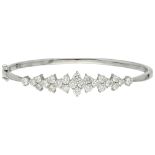 Hong Kong 14K white gold bangle bracelet set with approx. 1.85 ct. diamond.