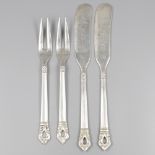 Carving forks and butter knives (4), model Royal Danish at Codan S.A. (Mexico), silver.