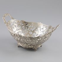 Bread basket silver.