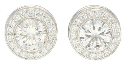 No Reserve - 18K White gold stud earrings set with approx. 1.70 ct. diamond.