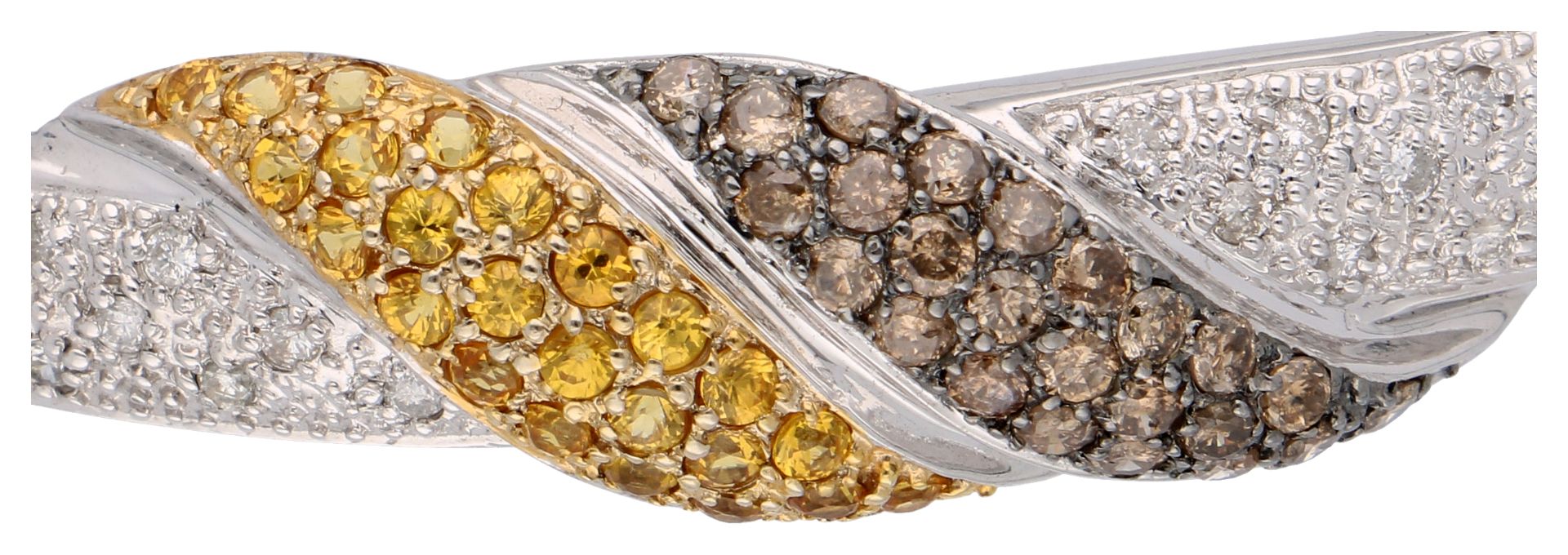 No Reserve - 14K White gold bangle bracelet set with yellow sapphire and approx. 0.68 ct. diamond. - Image 2 of 4