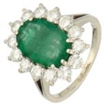 No Reserve - 18K White gold rosette ring set with approx. 0.90 ct. diamond and an emerald of approx.