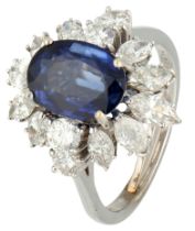 No Reserve - 14K White gold entourage ring set with approx. 3.30 ct. natural sapphire and diamond.