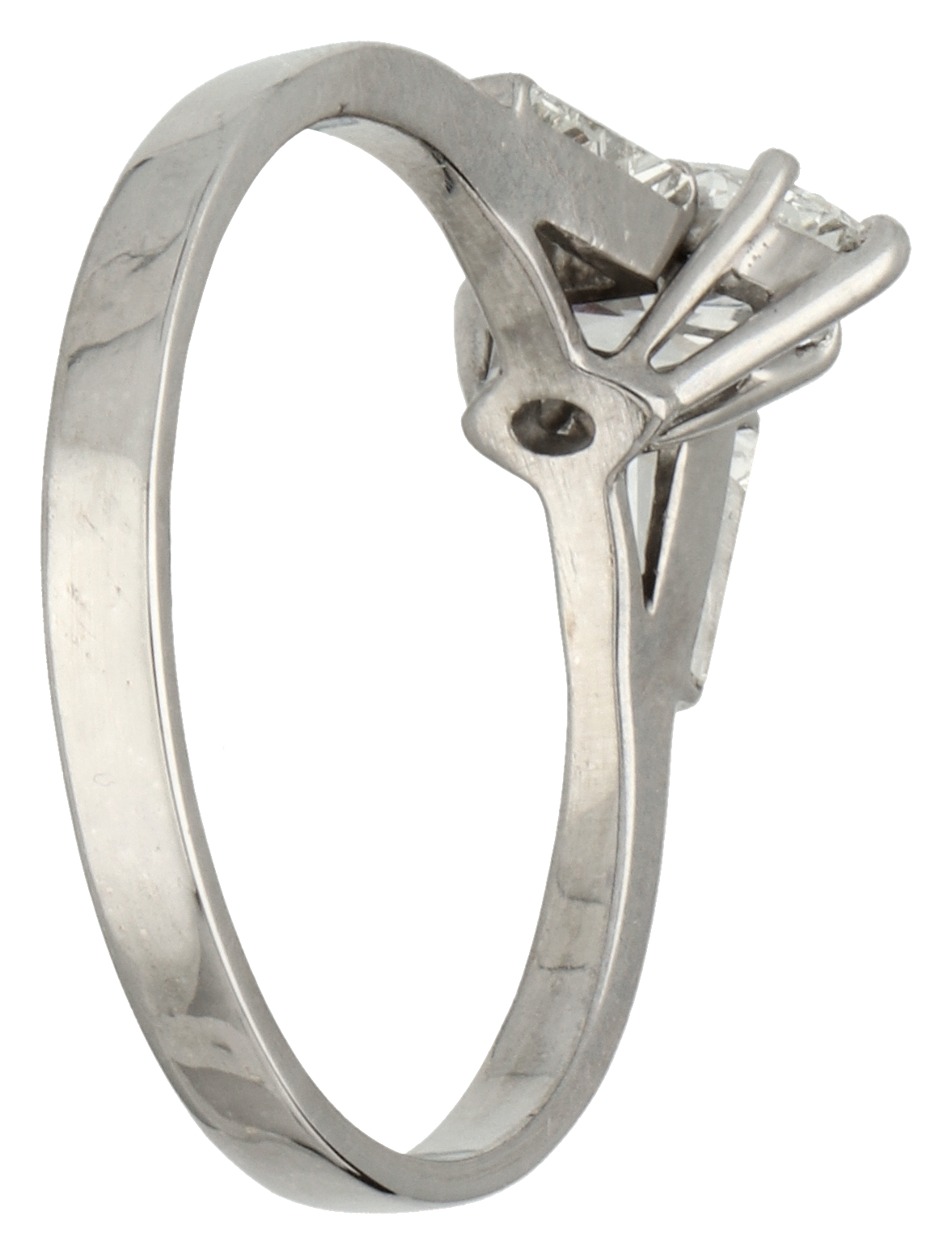 No Reserve - 18K White gold shoulder ring set with approx. 0.50 ct. marquise cut diamond. - Image 2 of 4