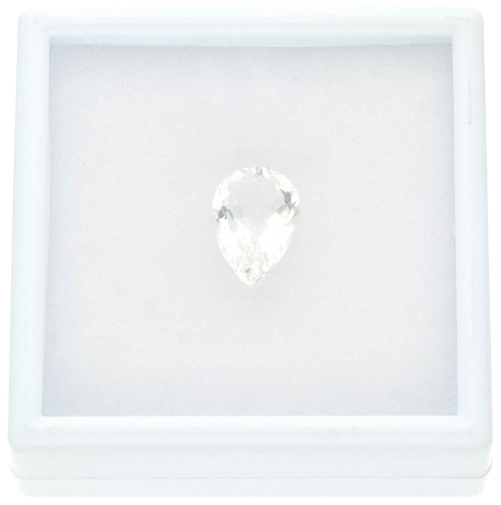 No Reserve - Certified pear cut goshenite of approx. 3.39 ct.  - Image 3 of 4