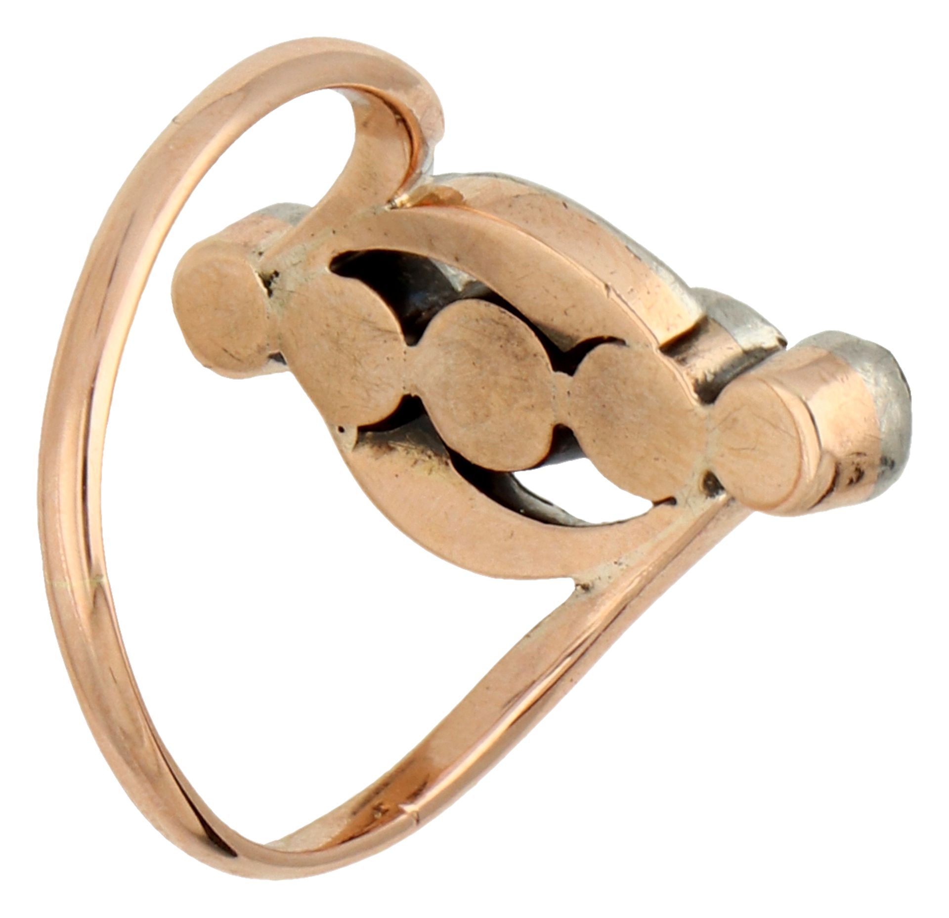 No Reserve - Gold/platinum 5-stone ring set with rose cut diamond. - Bild 2 aus 2