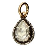 No Reserve - Yellow gold/silver antique pendant set with rose cut diamonds in a closed setting on si