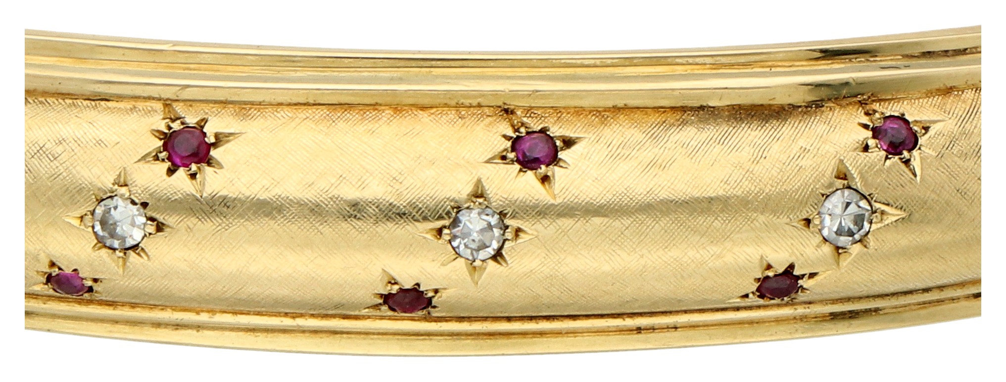 No Reserve - 14K Yellow gold bangle bracelet with diamond and synthetic ruby. - Image 2 of 3