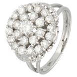 No Reserve - 18K White gold rosette ring set with approx. 0.68 ct. diamond.